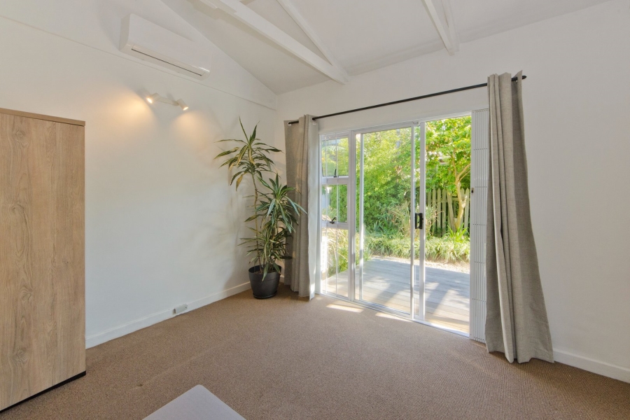 2 Bedroom Property for Sale in Knysna Central Western Cape